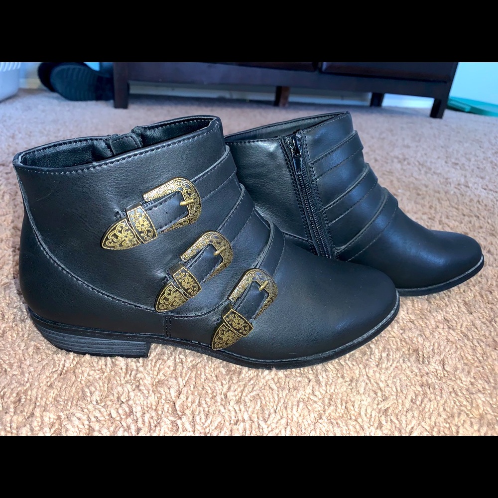 Girls Art Class Boots